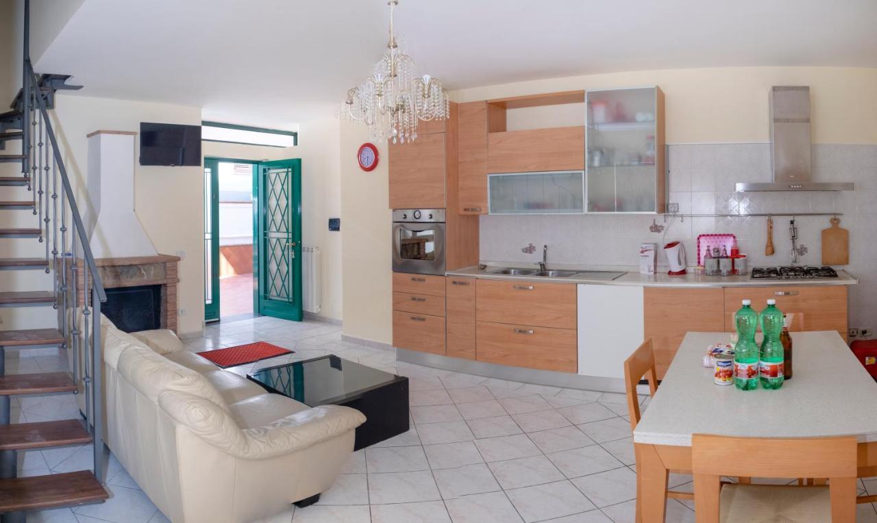B&B Casa Vacanza Cioffi Vico Equense Extérieur photo
